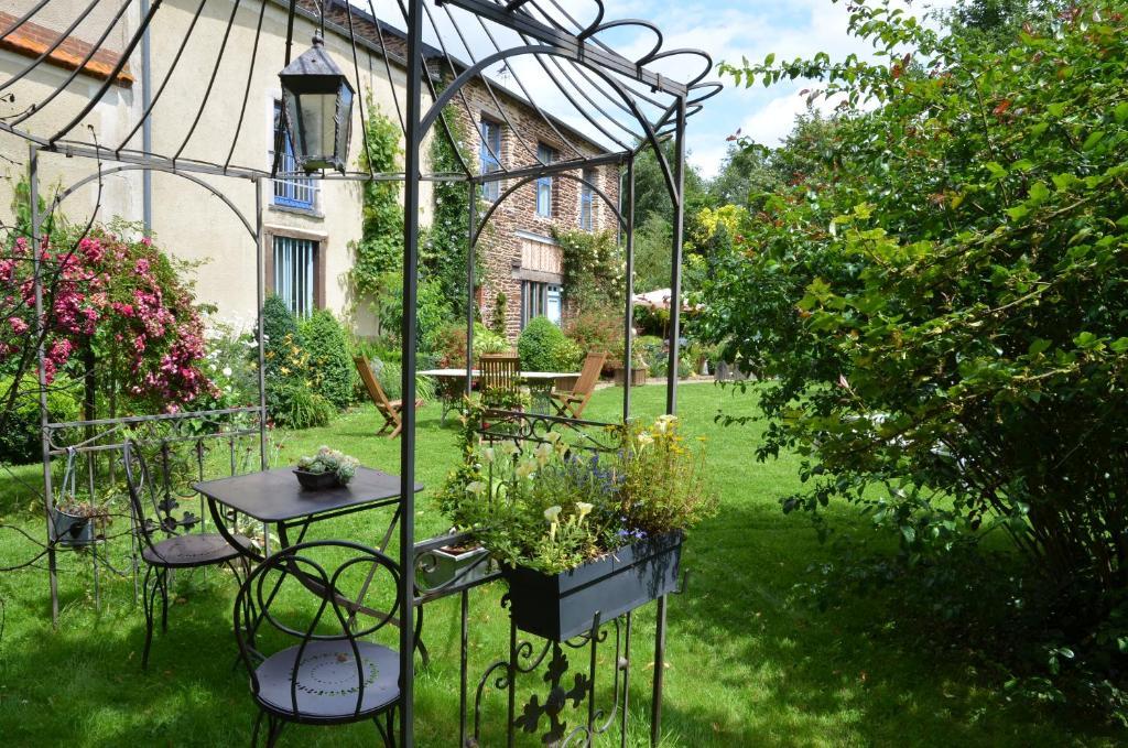 Bed and Breakfast La Gentilhommiere Chantepie Exterior foto