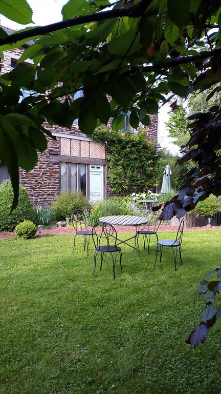 Bed and Breakfast La Gentilhommiere Chantepie Exterior foto