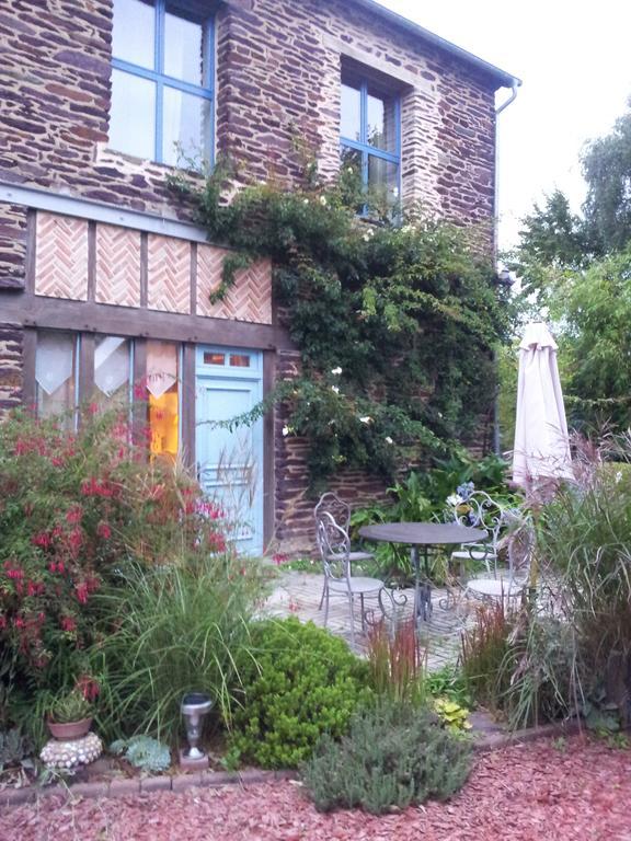 Bed and Breakfast La Gentilhommiere Chantepie Exterior foto
