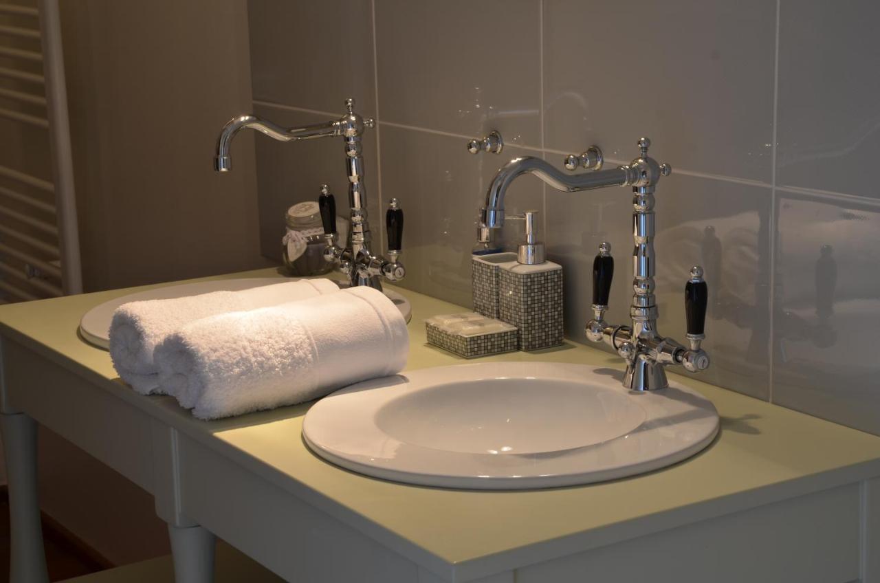 Bed and Breakfast La Gentilhommiere Chantepie Zimmer foto